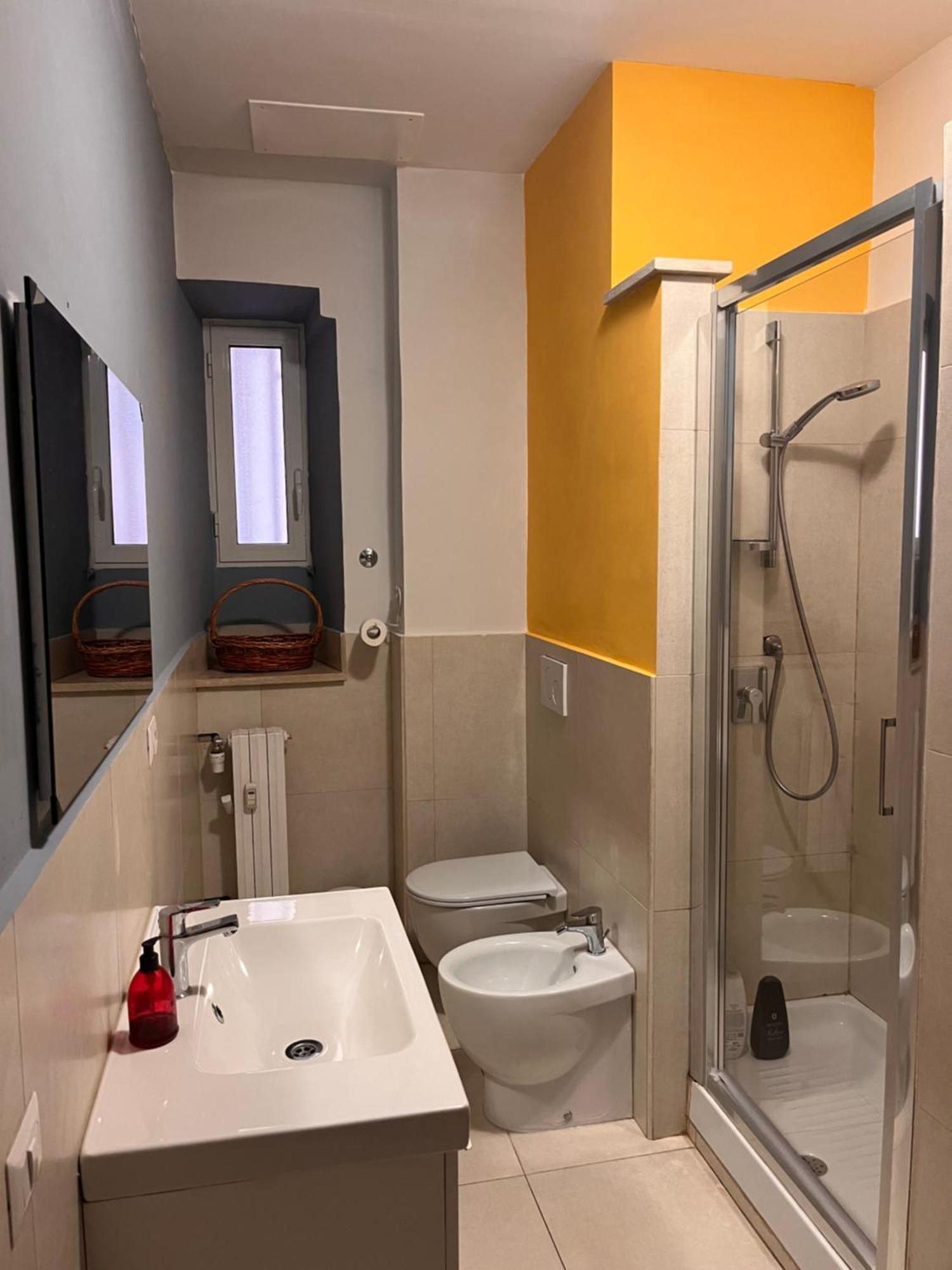 Casa Benso - Near Vatican City And Navona Square Рим Экстерьер фото